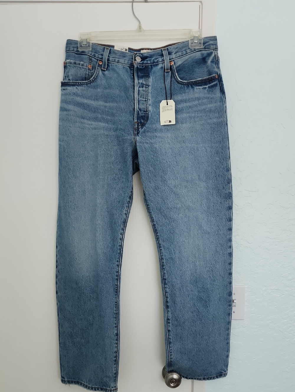 Levi's 501 '90s Ankle Midrise Straight leg Jeans